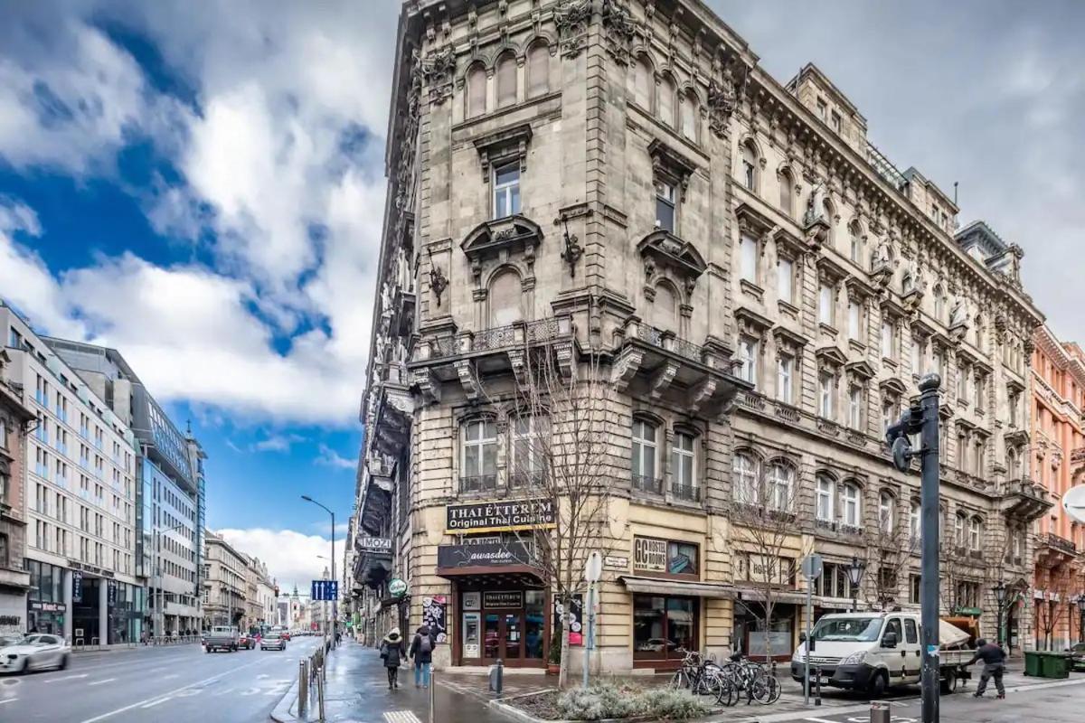 Astoria Central Apartments Budapeste Exterior foto
